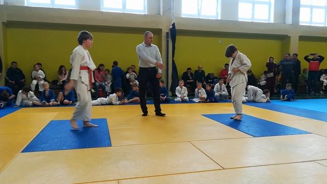 Дзюдо. Бой Пети 25 апреля. Петя выиграл. смотреть онлайн