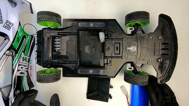 TOY DRIFT ELECTRIC CAR 4x4 Review/ИГРУШКА ЭЛЕКТРИЧЕСКАЯ ДРИФТ МАШИНКА 4х4 Обзор смотреть онлайн