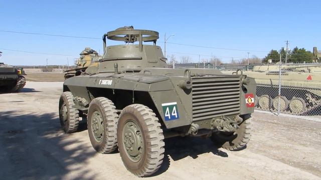 M8 Greyhound - The Ontario Regiment RCAC Museum Collection смотреть онлайн