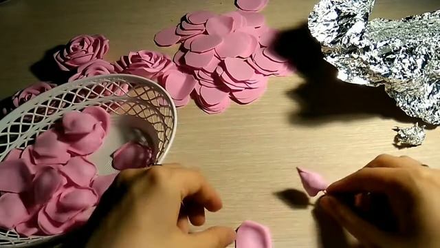 Розы из фоамирана. Как сделать много цветов быстро | Roses from Foamiran смотреть онлайн