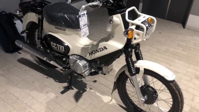2020-21, 2 Honda Cross Cub 110. смотреть онлайн