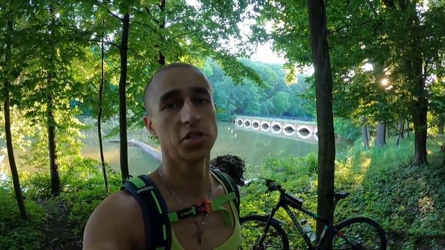 Тест ветрозащиты на экшн камеру Gopro hero 9. Обзор парка в Синице . Покатушка на велосипеде 35 км смотреть онлайн