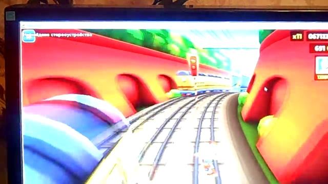 Играем в subway surf на ПК смотреть онлайн