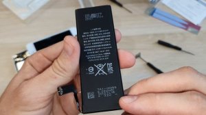 НЕУДАЧНАЯ ПОПЫТКА ПОМЕНЯТЬ АККУМУЛЯТОР НА IPHONE
