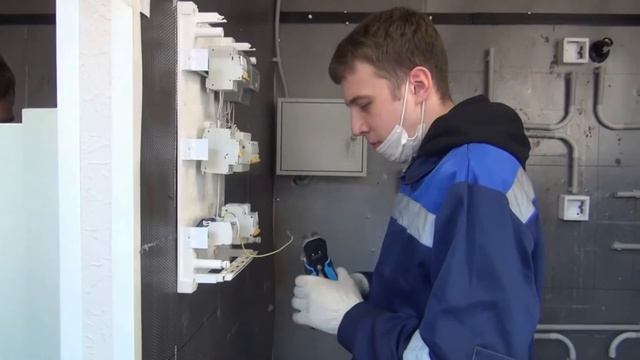 ГАПОУ СО "Екатеринбургский монтажный колледж" - отделение Автоматики и электромеханики смотреть онлайн