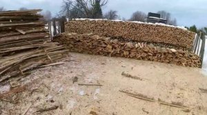 Пилим лесовоз дров.День2.Жизнь в деревне.