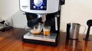 Кофеварка Zelmer Nero 13Z015 - Espresso & Latte (Эспрссо и Капучино) + экспертная оценка