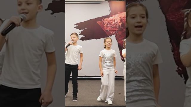 МОЙ БОГ ВЕЛИКИЙ #рождество #прославление #дети #хвала #ЕвгенийКраузе #церковь смотреть онлайн