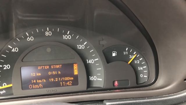 Мигает лампа уровня топлива смотреть онлайн