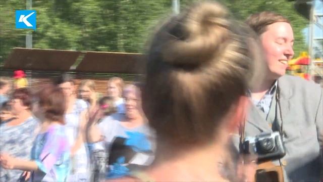 13 06 2023 В Киселевске прошло масштабное празднование Дня России в городском саду смотреть онлайн