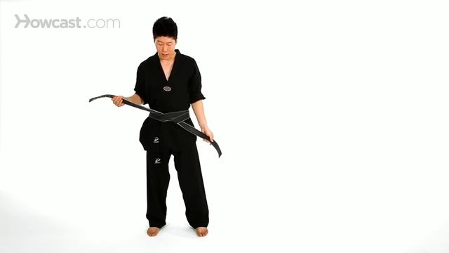 How to Tie a Taekwondo Belt | Taekwondo Training смотреть онлайн