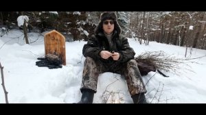 Как добыть огонь зимой в лесу.  Реальные методы.