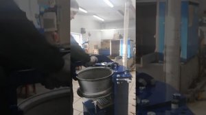 Станок для прокатки штампованных дисков