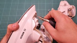 Ремонт утюга BOSCH Sensixx’x DA70 (TDA702421E).