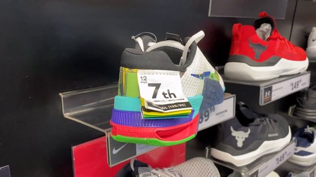 Nike Metcon 7 AMP “12 Days Of Christmas” (White/Black/Yellow Strike/Multi-Color) - SKU: DC9510-199 смотреть онлайн