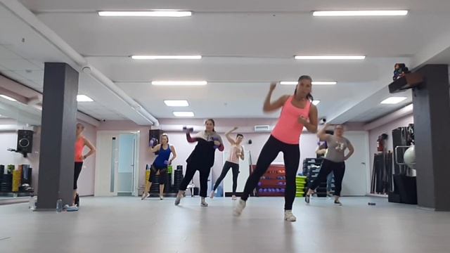 ФУНКЦИОНАЛЬНЫЙ ТРЕНИНГ ЦЕЛАЯ ТРЕНИРОВКА / FUNCTIONAL TRAINING / ГРУППОВАЯ ТРЕНИРОВКА смотреть онлайн