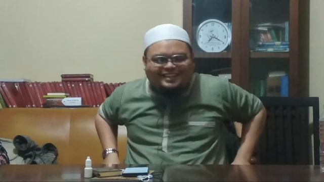 Kajian Malam Rabu, Ust. Ahmad Isrofiel Mardlatillah, M.A смотреть онлайн
