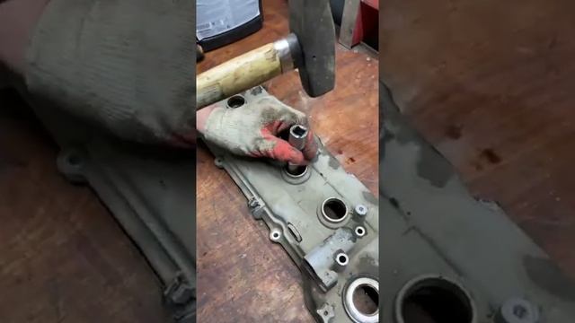 Замена прокладки крышки клапанов на Ниссан (Nissan) смотреть онлайн