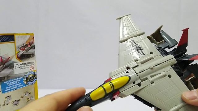 Обзор трансформера Blitzwing - Energon Igniters Hasbro movie Bumblebee. Музей Р-ТФ. смотреть онлайн