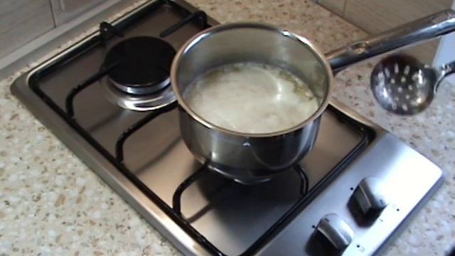 Почему полезно домашнее топленое масло? Вот видео рецепт приготовления домашнего масла ГХИ смотреть онлайн