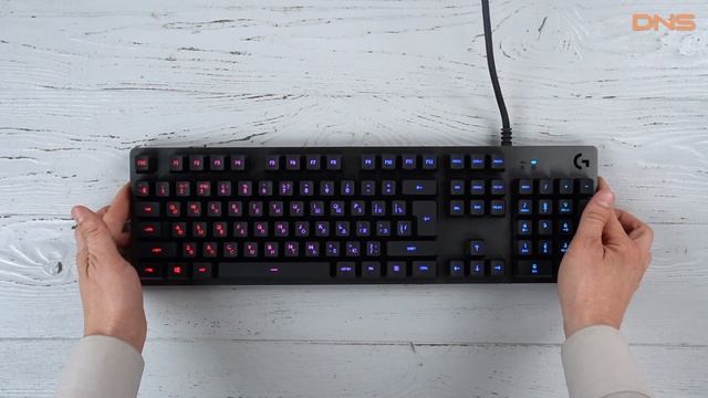 Распаковка клавиатуры Logitech G512 Carbon [920-008747] / Unboxing Logitech G512 Carbon [920-008747 смотреть онлайн