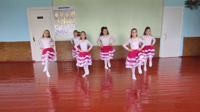 "Веселий рок-н-рол", колектив "Time to dance" молодша група. Будинок культури с.Птича смотреть онлайн