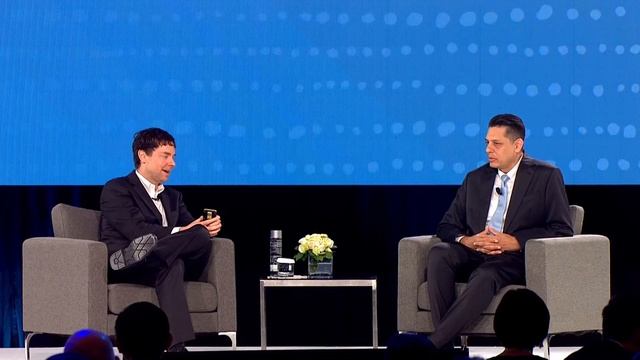 Siam Makro joins executive talk at Oracle CloudWorld Tours Singapore смотреть онлайн