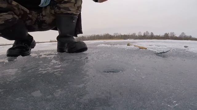 Ловля окуня Верхнеуральское водохранилище зойкин залив смотреть онлайн