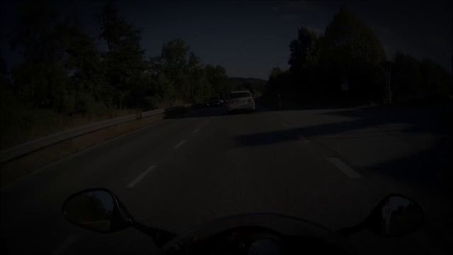Know your limits! (Honda VTR 1000) смотреть онлайн