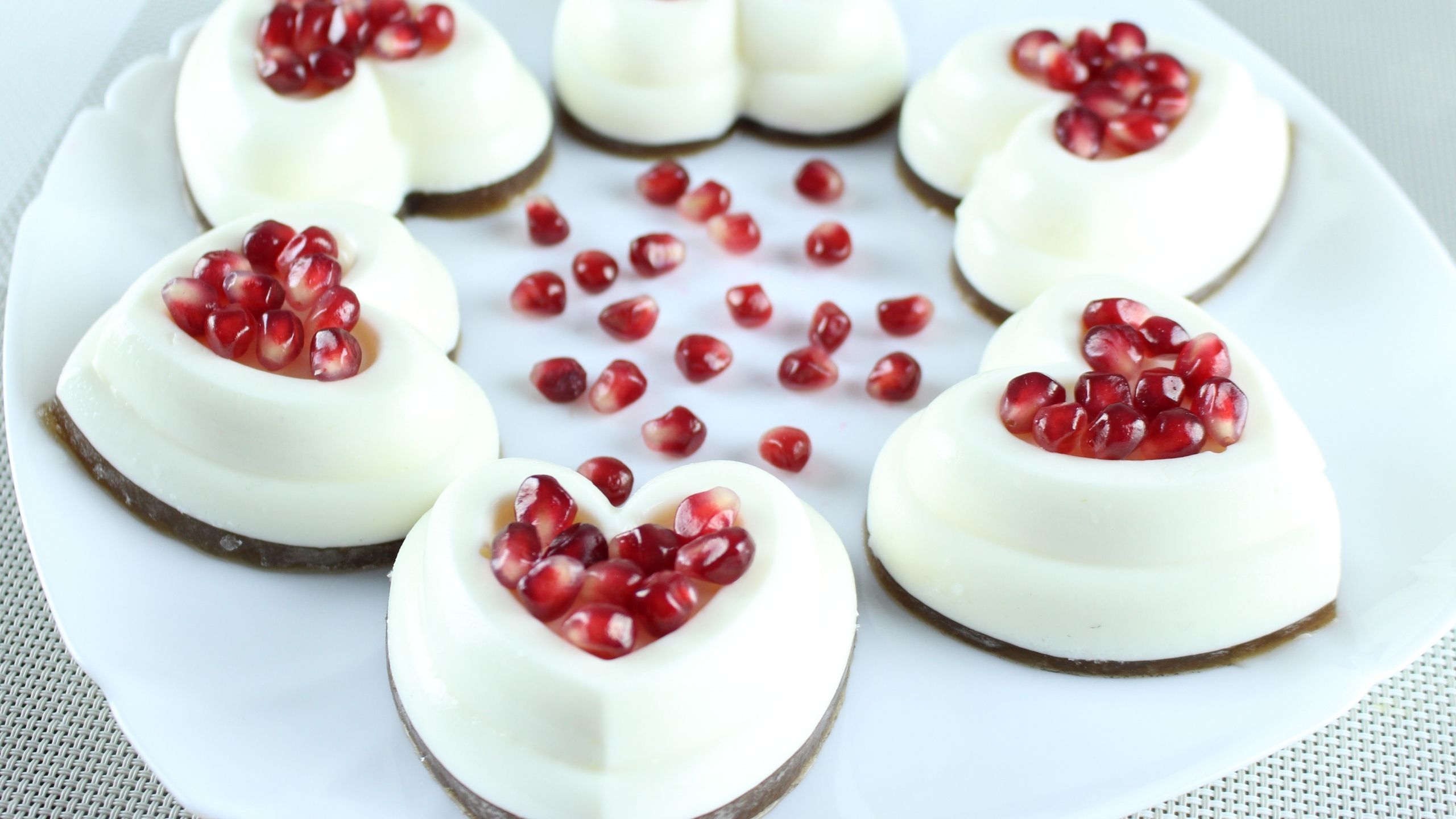 Десерт ВАЛЕНТИНКА ☆ Сметанное суфле с гранатом ☆ Сладкая ВАЛЕНТИНКА своими руками смотреть онлайн