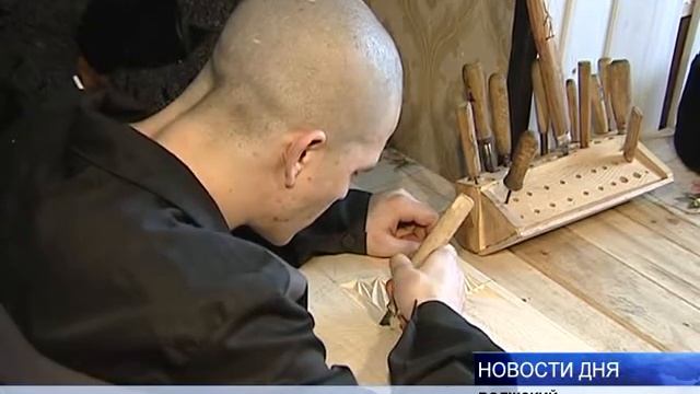 КУЛЬТУРУ — ЗА КОЛЮЧУЮ ПРОВОЛОКУ