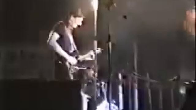 Егор Летов и группа Гражданская оборона - "Приятного аппетита!" смотреть онлайн