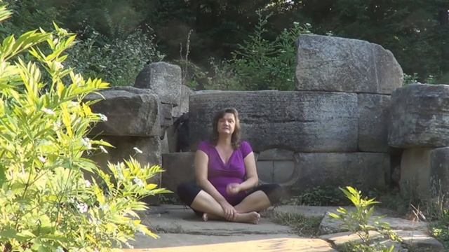 Дыхательное упражнение около Дольмена Скрытых Потенциальных Возможностей смотреть онлайн