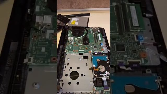 Dell Inspiron 15 SSD upgrade to make it faster ? смотреть онлайн