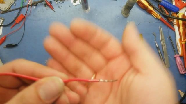 Лужение и пайка проводов без паяльника (перезалитое видео) смотреть онлайн