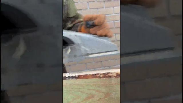 Строгание древесины электрорубанком