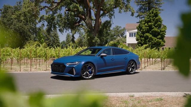 Footage: Audi RS 7 Sportback performance Ascari Blue Matte смотреть онлайн