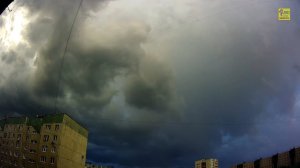 Красиво уходящая гроза