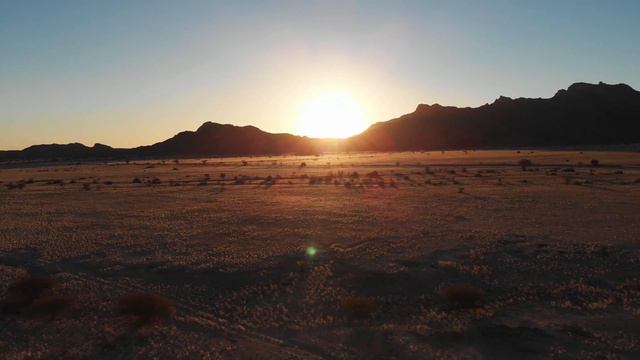 SAHARA SUNRISE - Beautiful Arabian Chillout