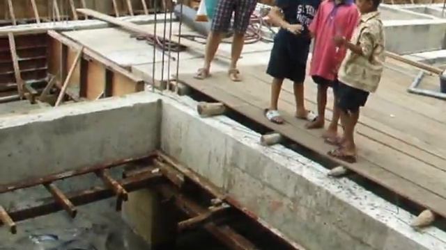 Бангкок. Рыба в реке смотреть онлайн