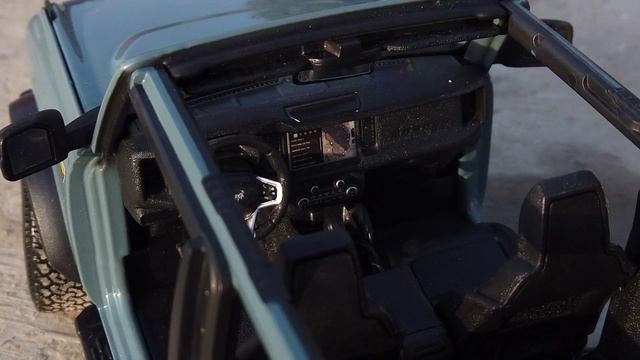 Mini New Ford Bronco | Extreme Off-roading | Diecast Model Car Unboxing смотреть онлайн