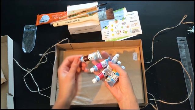 Анастасия Колбина - Обзор акварельной коробочки Doodle&Sketch Box (май 2019) смотреть онлайн