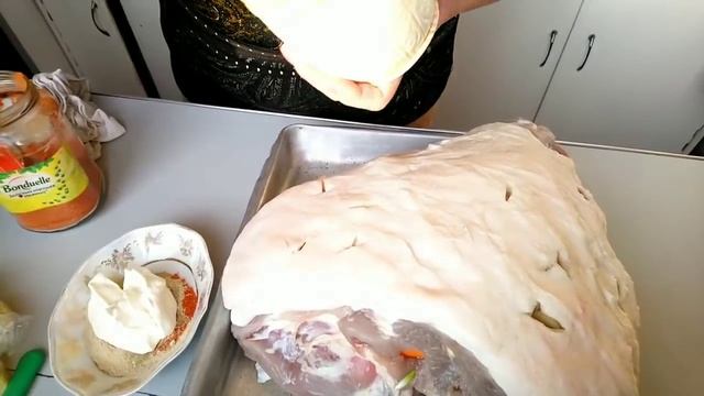 Ինչպես պատրաստել - խոզի բուդը ջեռոցում .տան պայմաններում Рецепт свинины в духовке. Новогодний смотреть онлайн