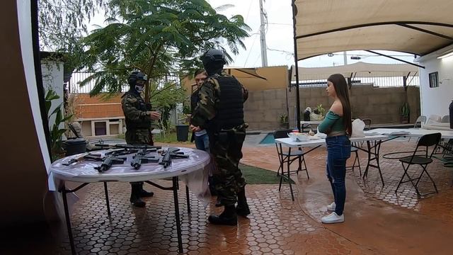 TE PRESENTO A MI PAPÁ MILITAR | GUSGRI 2020 смотреть онлайн