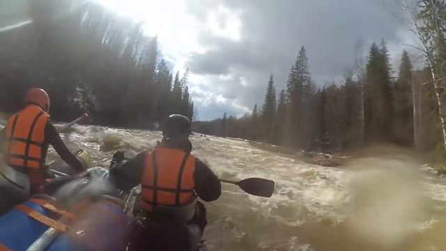 Прохождение порога Черная речка река Лемеза 2018 г Команда Искателей смотреть онлайн