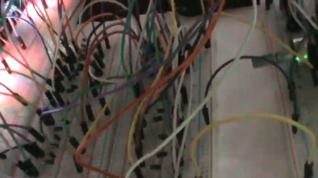 Бегущий огонь на LEDдиодах своими руками догоняет следующий огонь. New! fire catches fire on CD401 смотреть онлайн