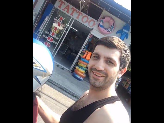 Магомед Аликперов едет на рынок. Где он нашел такое такси и водителя? смотреть онлайн