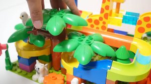 Развивающие детские игрушки. Конструктор Гоночная горка. Животные и птицы