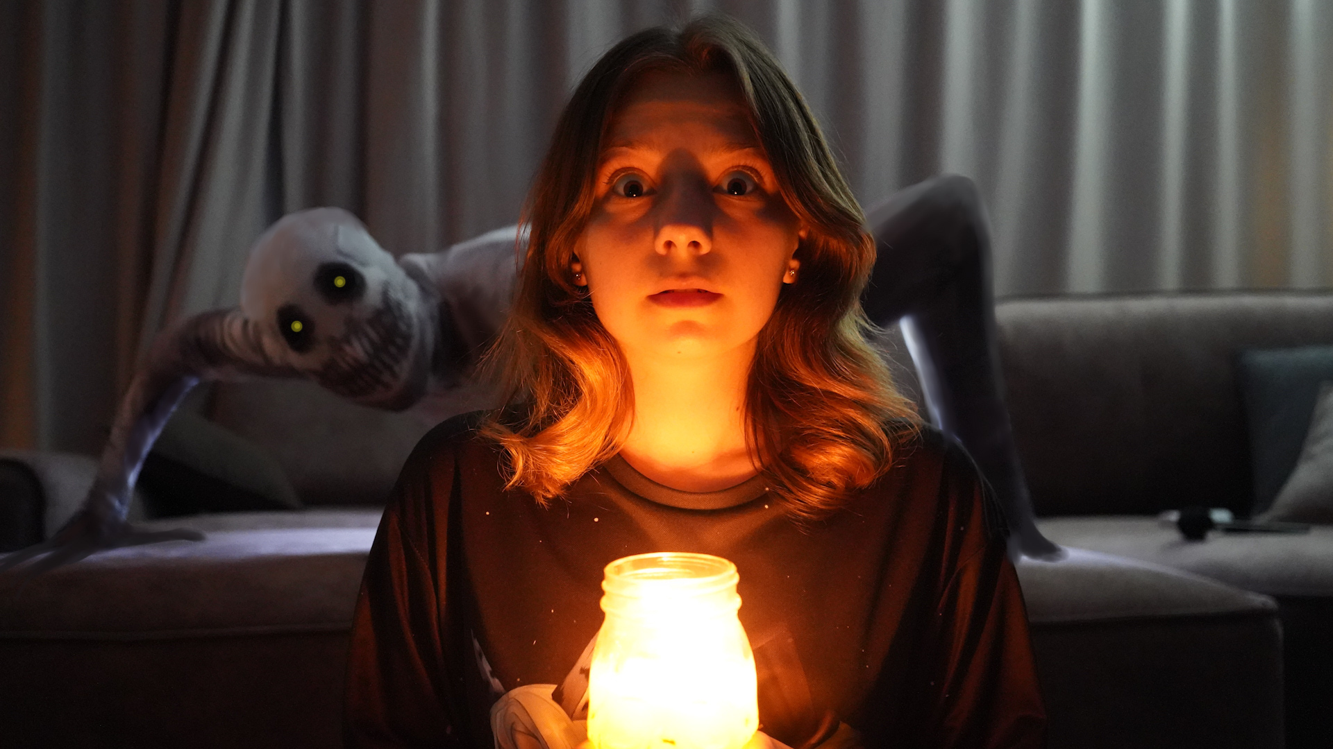 ЫРКА ПРОГОЛОДАЛСЯ...СТРАШИЛКА смотреть онлайн