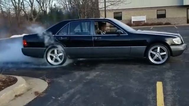 Mercedes-Benz 600SEL (S600) W140 Stock M120 V12 Unleashed Burnout